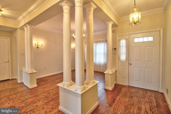 Building Photo - 2493 Five Shillings Rd