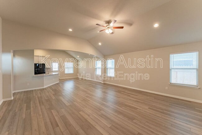 Building Photo - 113 Caney Cv