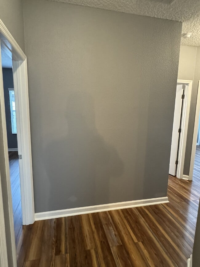 Building Photo - For Rent