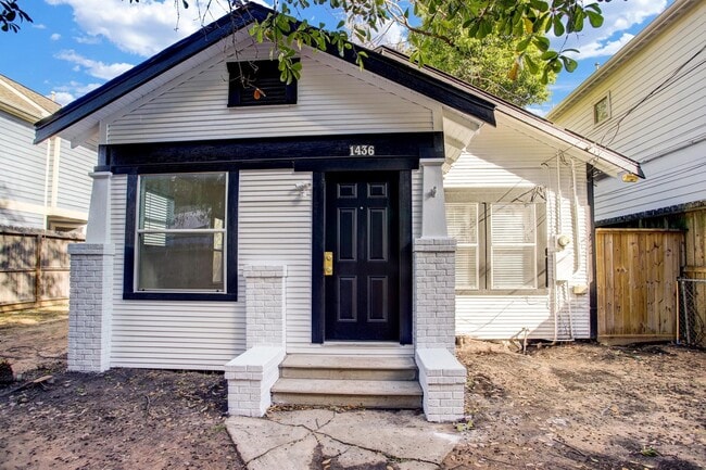 Building Photo - 1436 Dorothy St