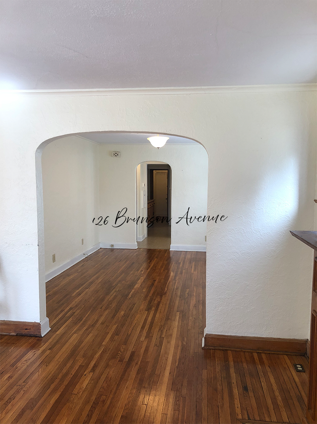 Building Photo - 126 Brunson Ave