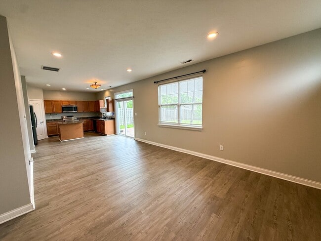 Building Photo - 8836 Kipling Dr