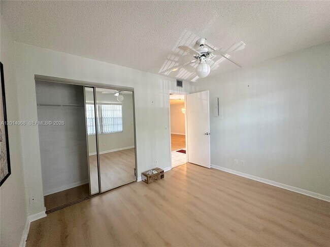 Building Photo - 1151 SW 128th Terrace
