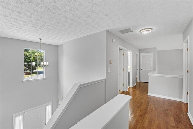 Building Photo - 1826 Chasewood Park Dr