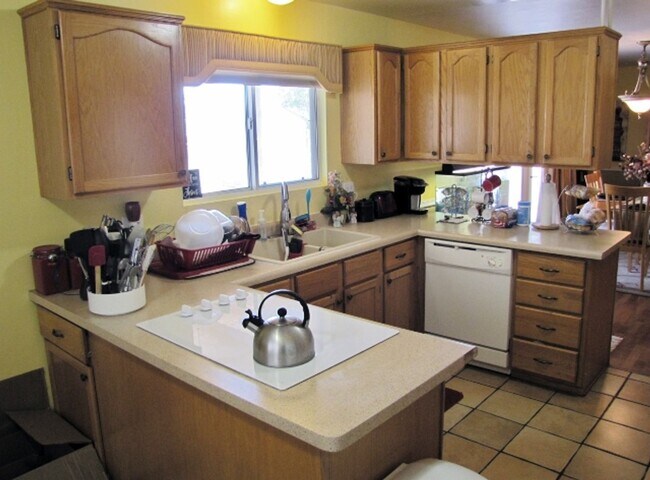 Building Photo - 3BR/2BA w/ central A/C in Sierra Vista, AZ