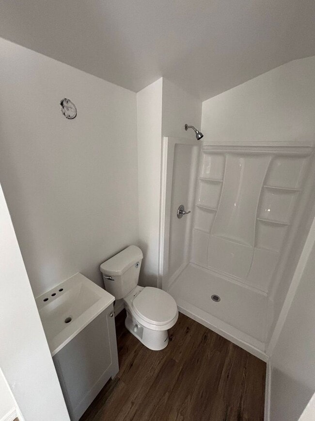 Building Photo - 1416 Robin St