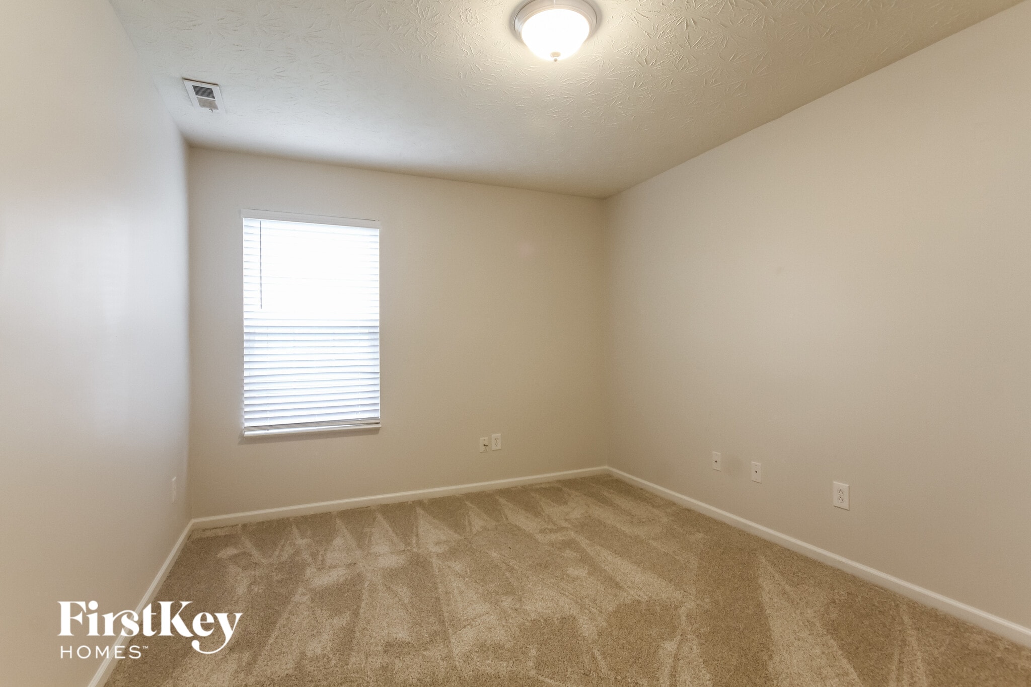 Building Photo - 6575 Enclave Blvd