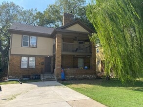 Building Photo - 3306 Agnes Ave