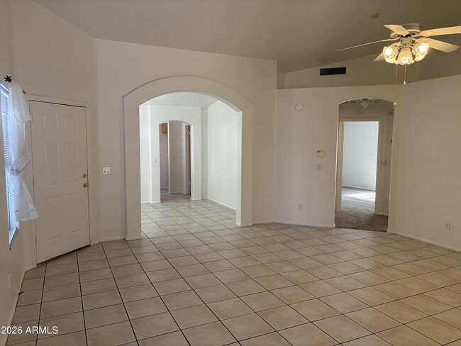 Building Photo - 3802 W Blackhawk Dr
