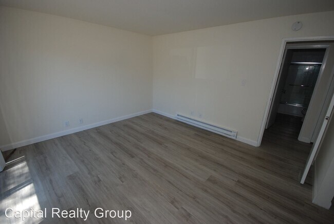 Building Photo - 1111 Mission Rd