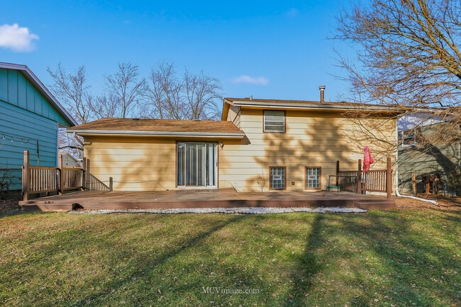 Building Photo - 3317 Birchwood Dr