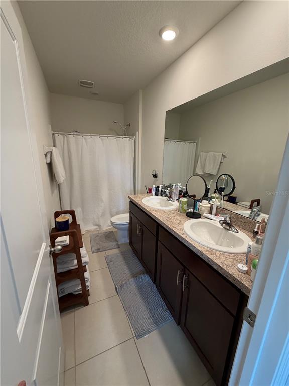 Building Photo - 8620 Milestone Dr