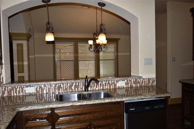 Building Photo - 13419 Sea Island Dr