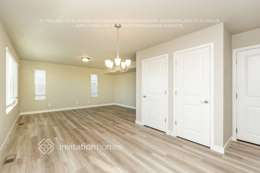 Building Photo - 11851 Mission Peak Pl