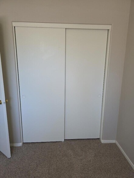 Building Photo - 3920 E Morrow Dr