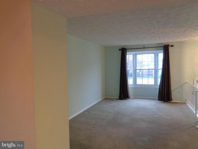 Building Photo - 4020 Rustico Rd