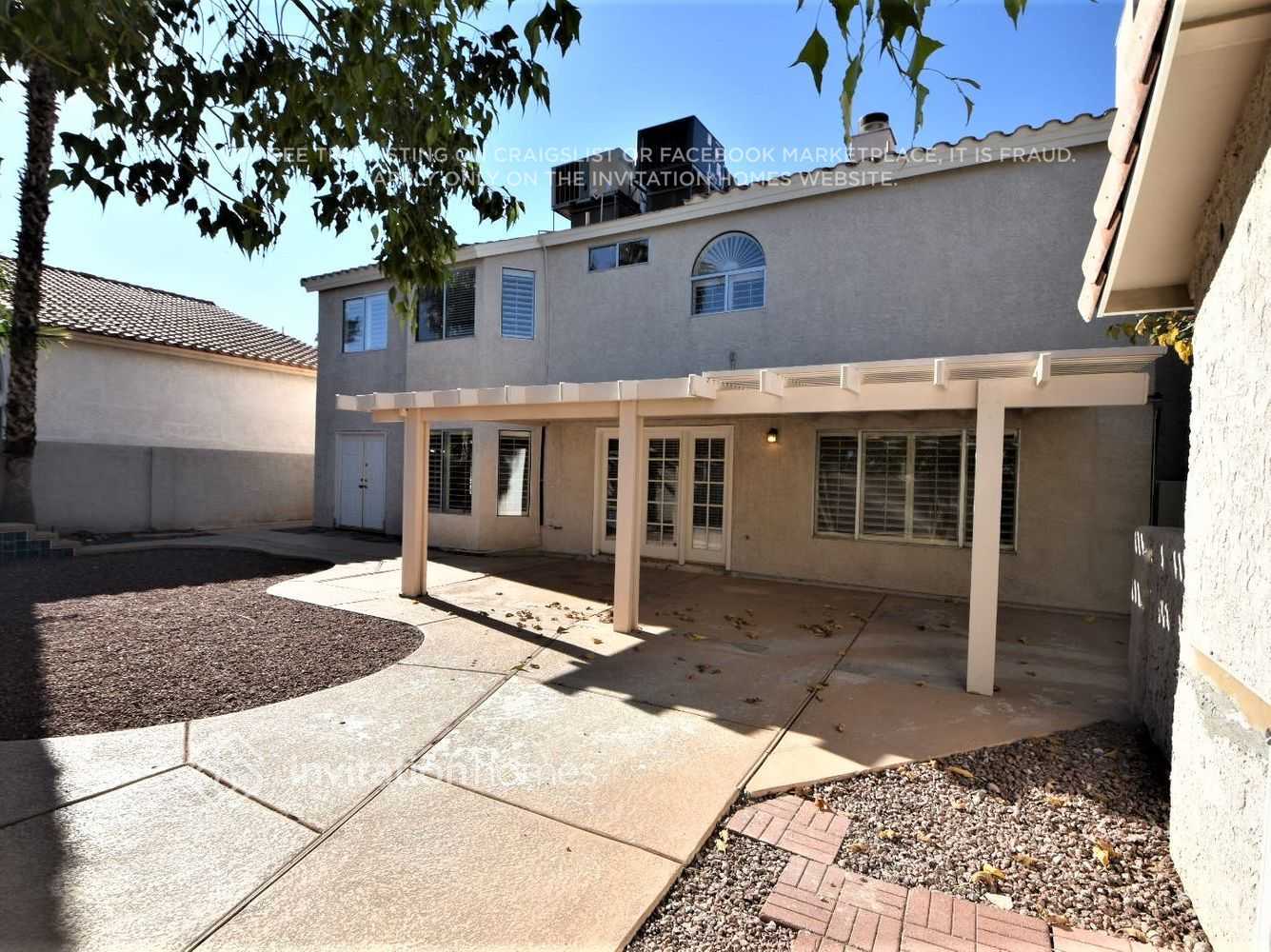 Building Photo - 740 Spruce Tree Cir