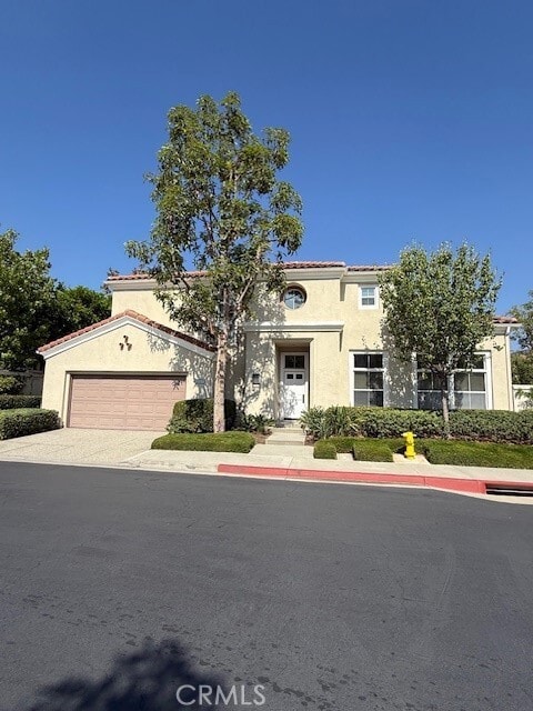 Building Photo - 2657 Plumb Dr