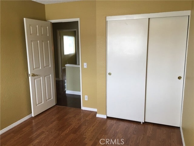 Building Photo - 1349 Crestmont Dr