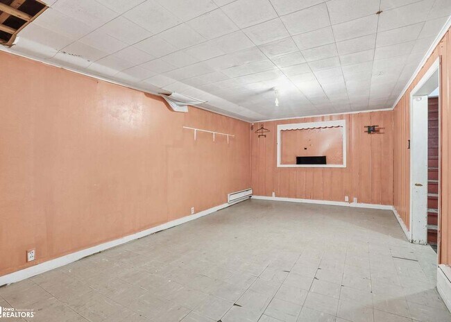 Building Photo - 206 S Wilson St