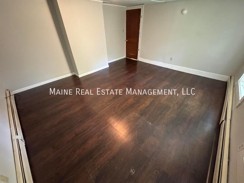 Building Photo - 16 Penobscot St
