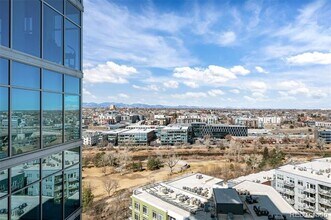 Building Photo - 1700 Bassett St