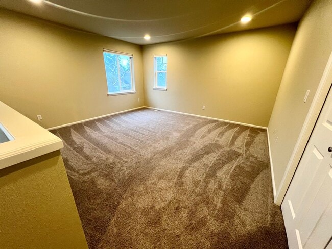 Building Photo - Well maintained 4bd in Lynnwood