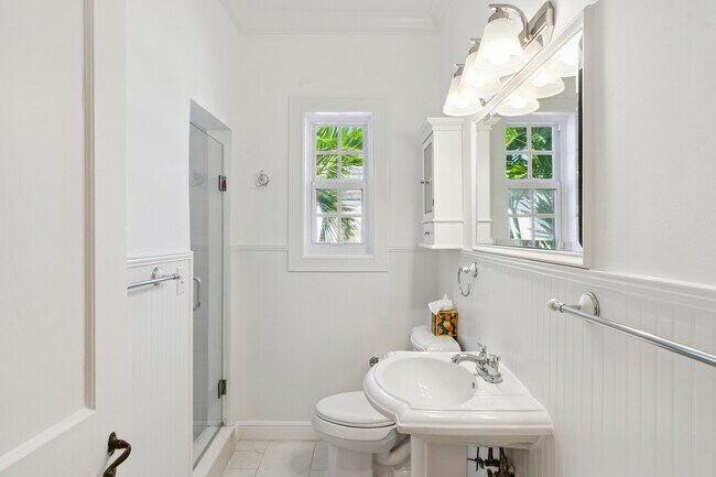 Building Photo - 151 S County Rd