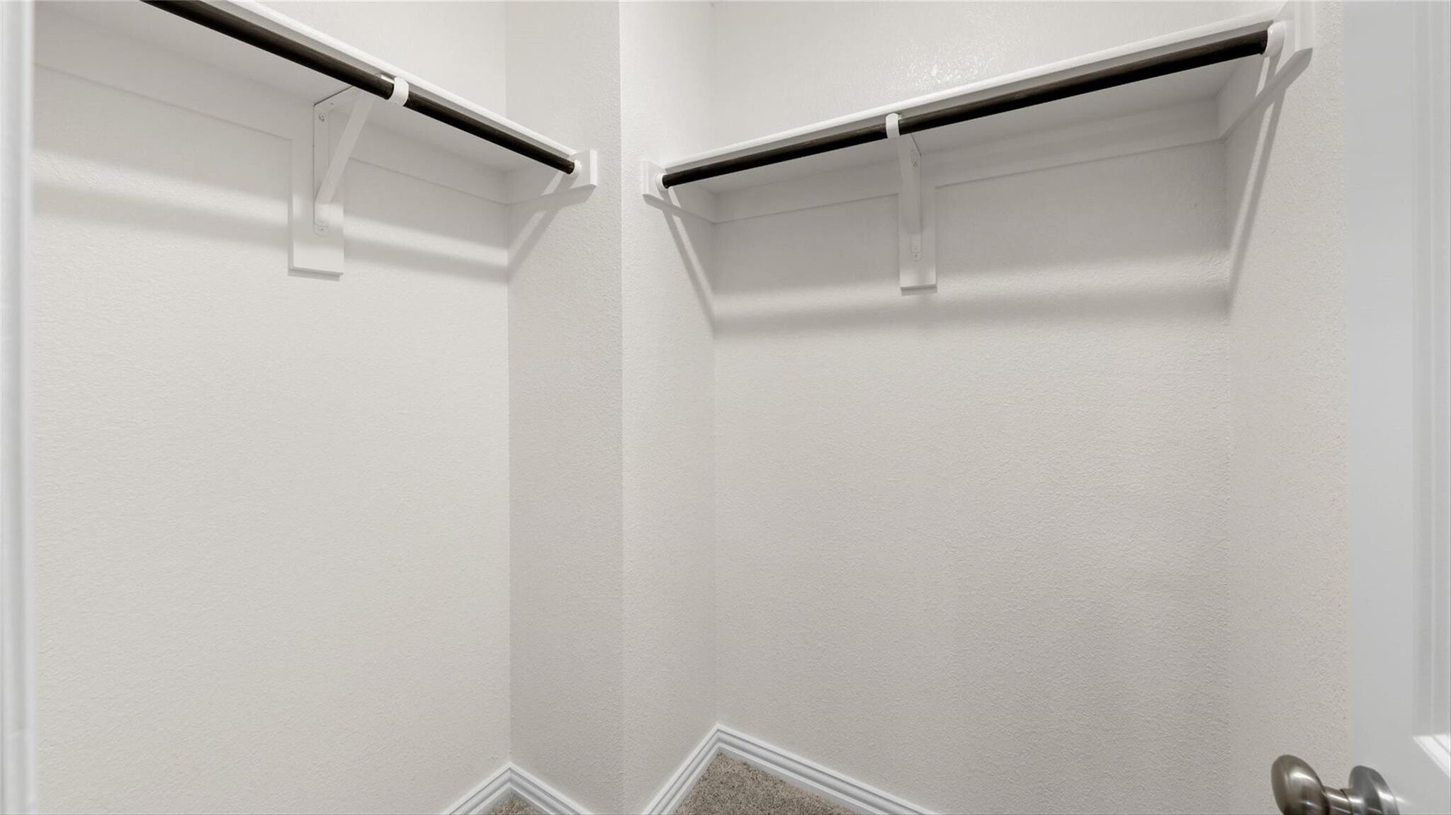 Building Photo - 3716 Paradise Way