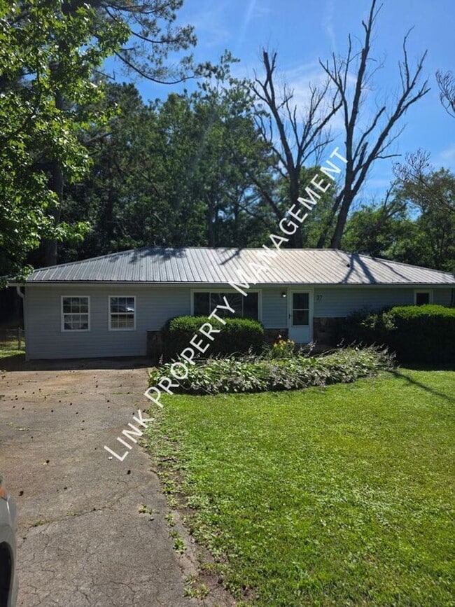 Building Photo - Available Now – Spacious 4 Bedroom Home in Ringgold for Only $1,695/Month!