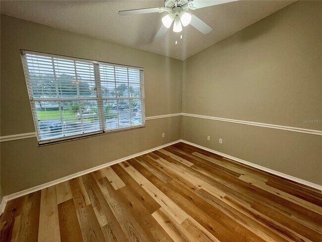 Building Photo - 5032 Misty Canal Pl
