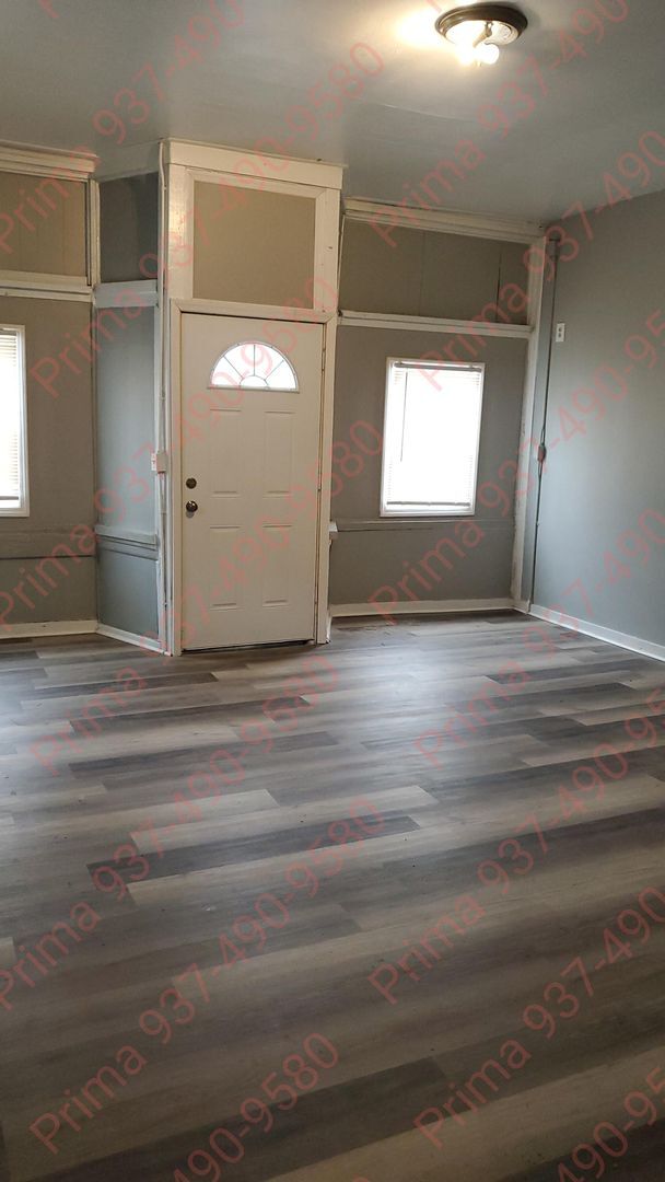 Building Photo - 846-848 Xenia Ave