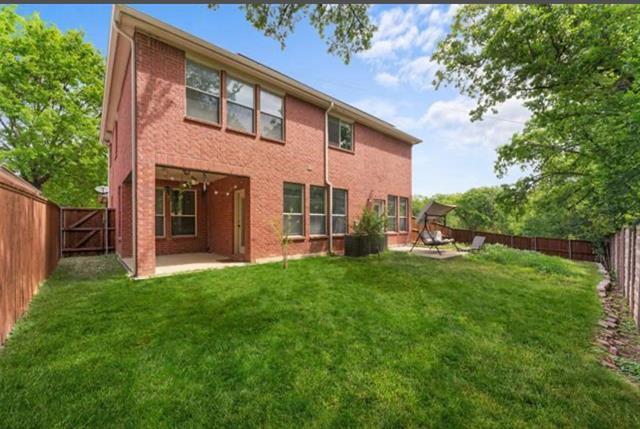 Building Photo - 1801 Sharpsbury Dr