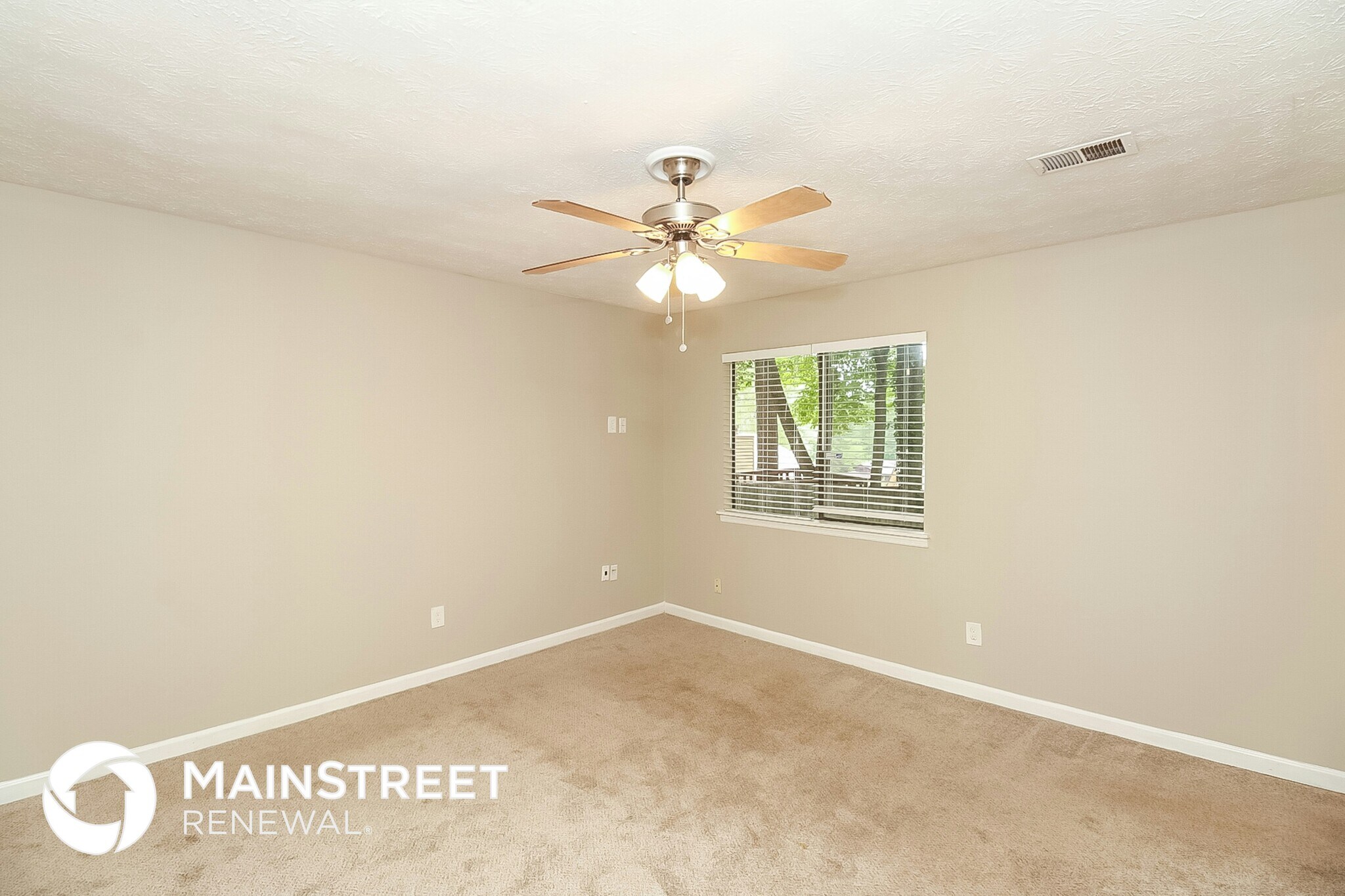 Building Photo - 8170 Winewood Ct