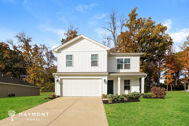 Building Photo - 2233 Woodson Dr