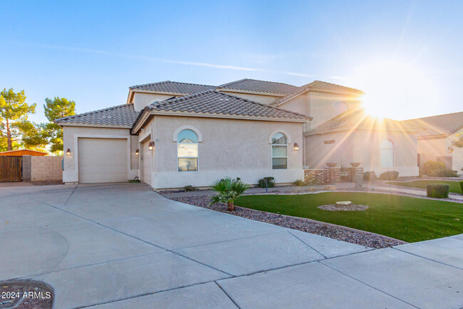 Building Photo - 20475 E Palomino Dr