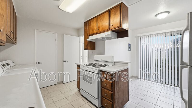 Building Photo - 5441 Olympic Way