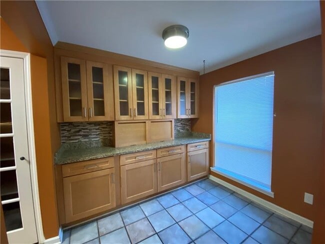 Building Photo - 6448 Appletree Way
