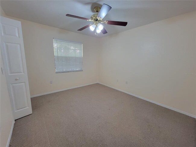 Building Photo - 14013 Fairway Island Dr