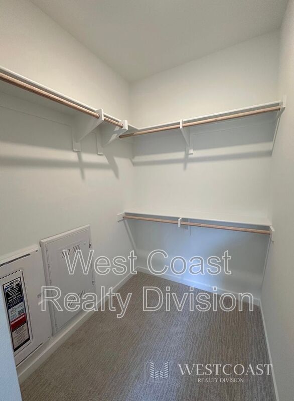 Building Photo - 5954 Catskills Ct
