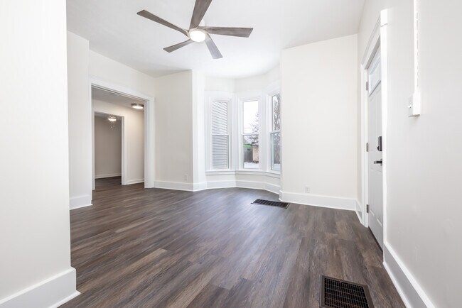 Building Photo - Detroit