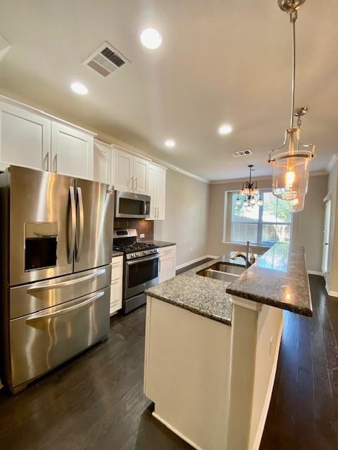 Building Photo - 13400 Briarwick Dr