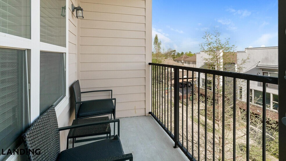 Building Photo - 155 Birdsall St