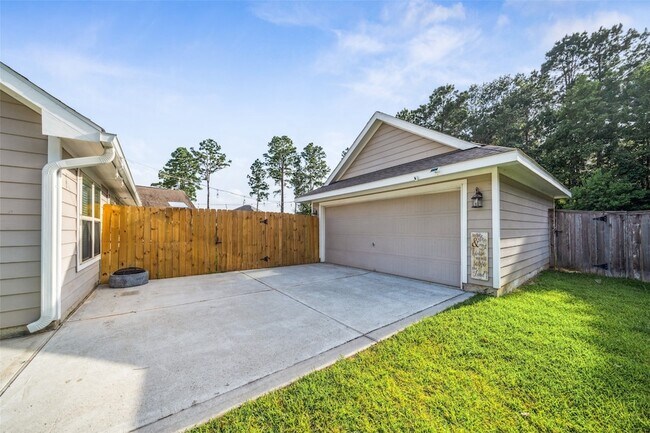 Building Photo - 257 N Lynx Trail