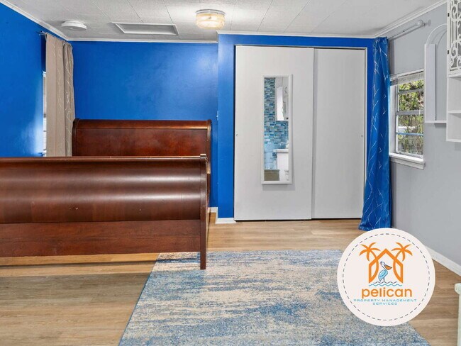 Building Photo - Cozy Studio in Pensacola