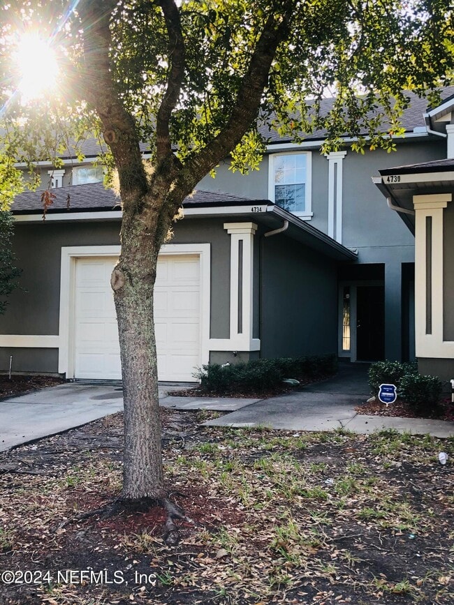 Building Photo - 4734 Playpen Dr