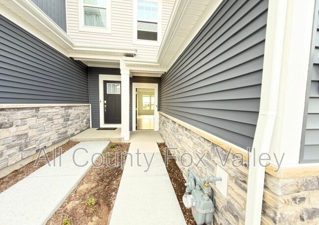 Building Photo - 1135 White Oak Cir