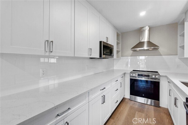 Building Photo - 2607 Solana Way