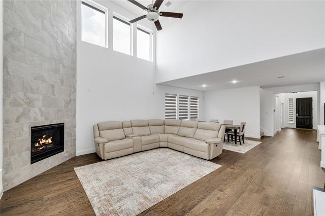 Building Photo - 1921 Bristol St