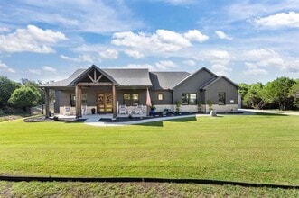 Building Photo - 113 Revere Dr